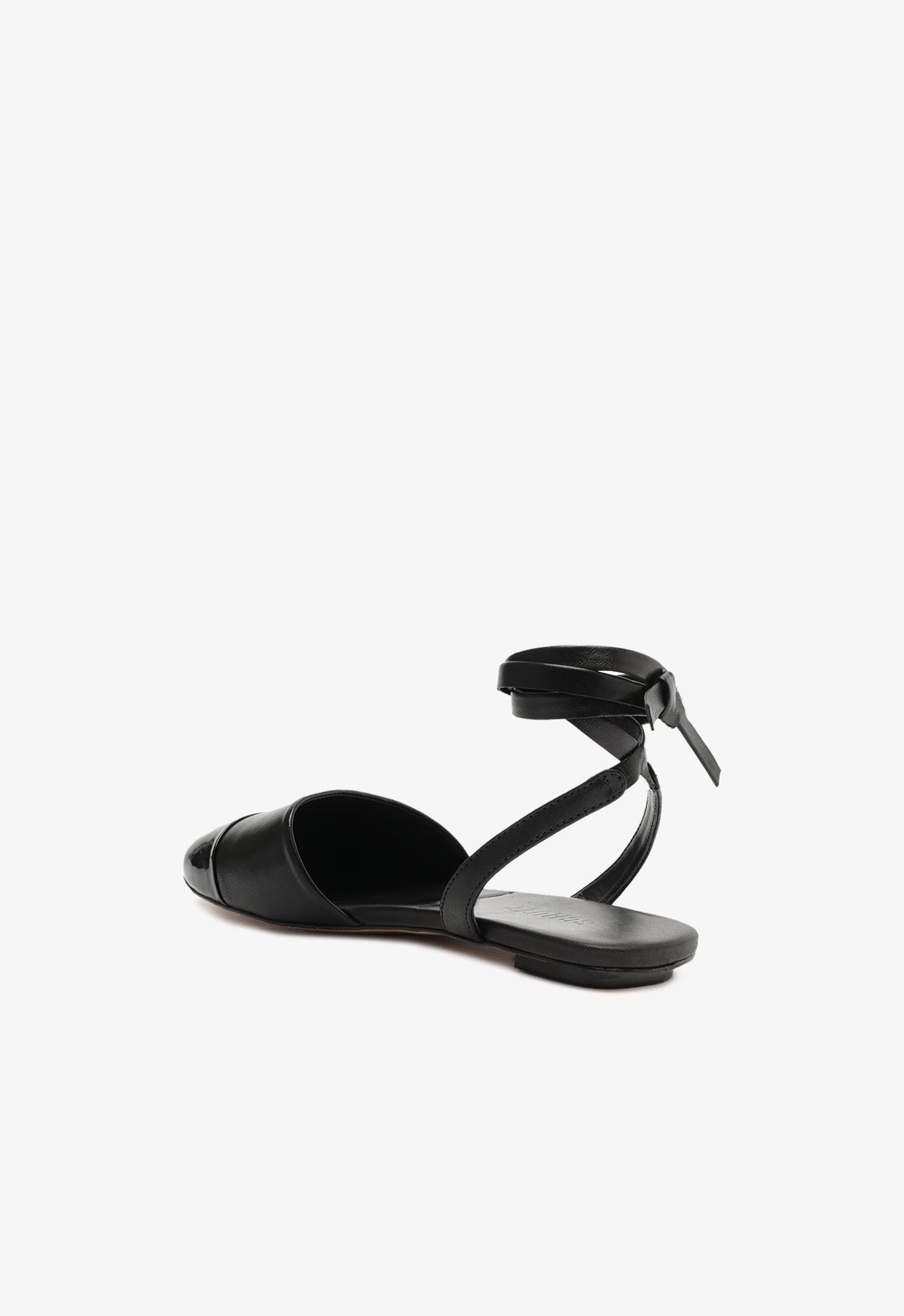 Ariel Leather Flat