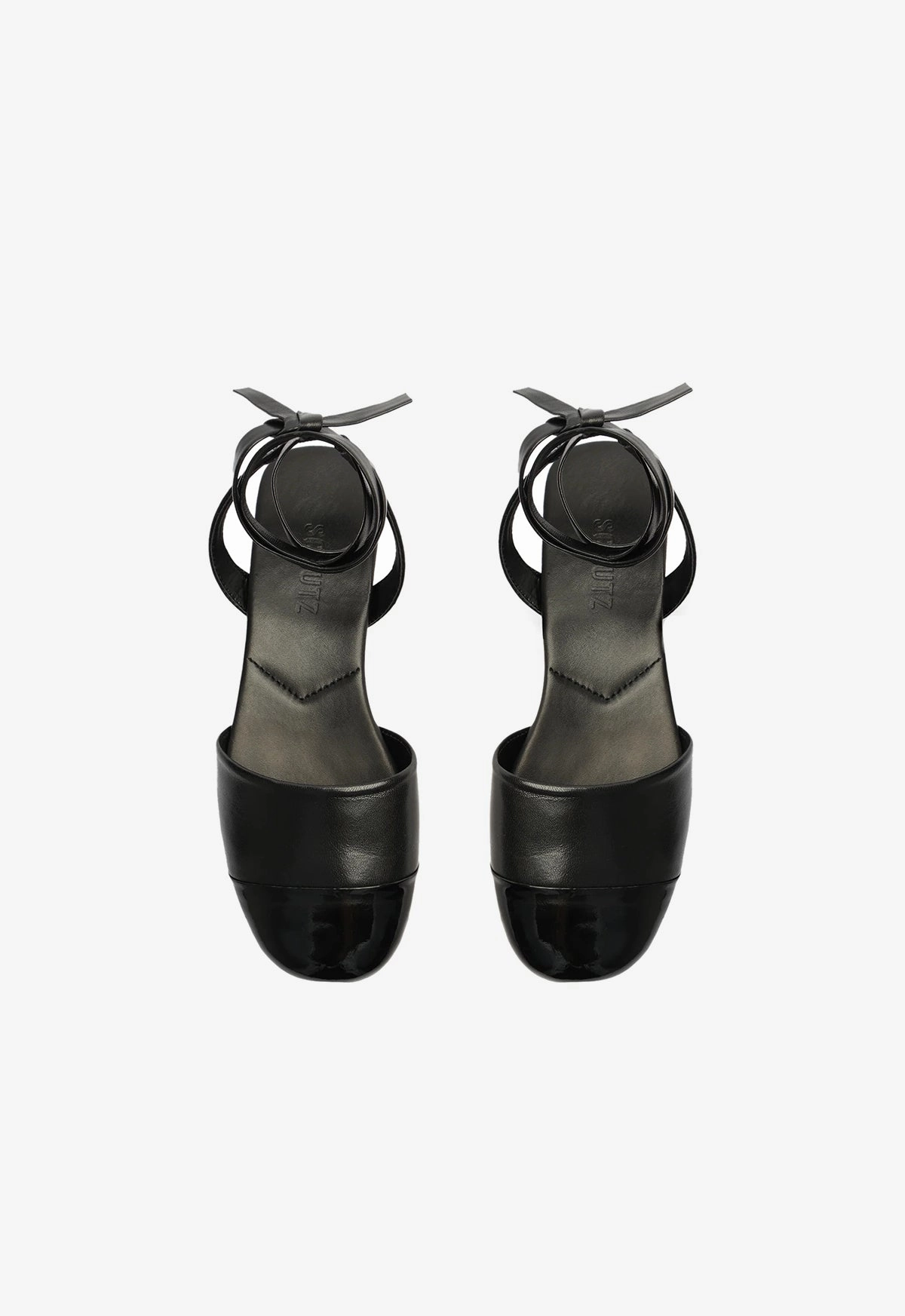 Ariel Leather Flat