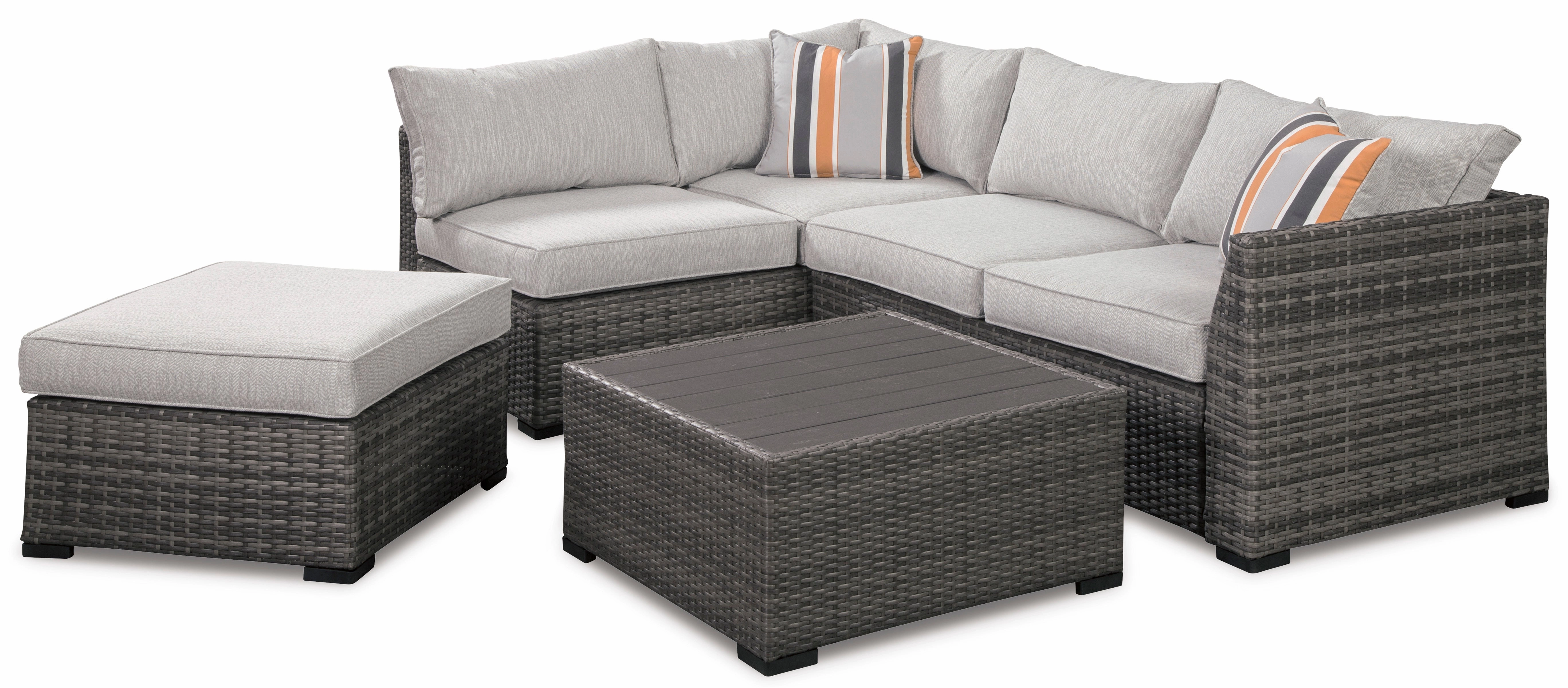 Cherry Point 4PC Outdoor Sectional Set