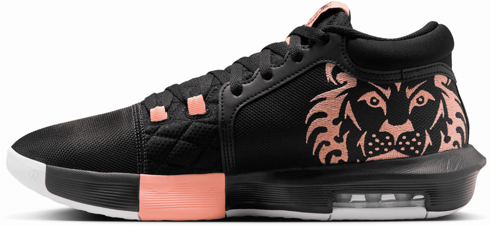 Lebron Witness VIII Basketball Shoes