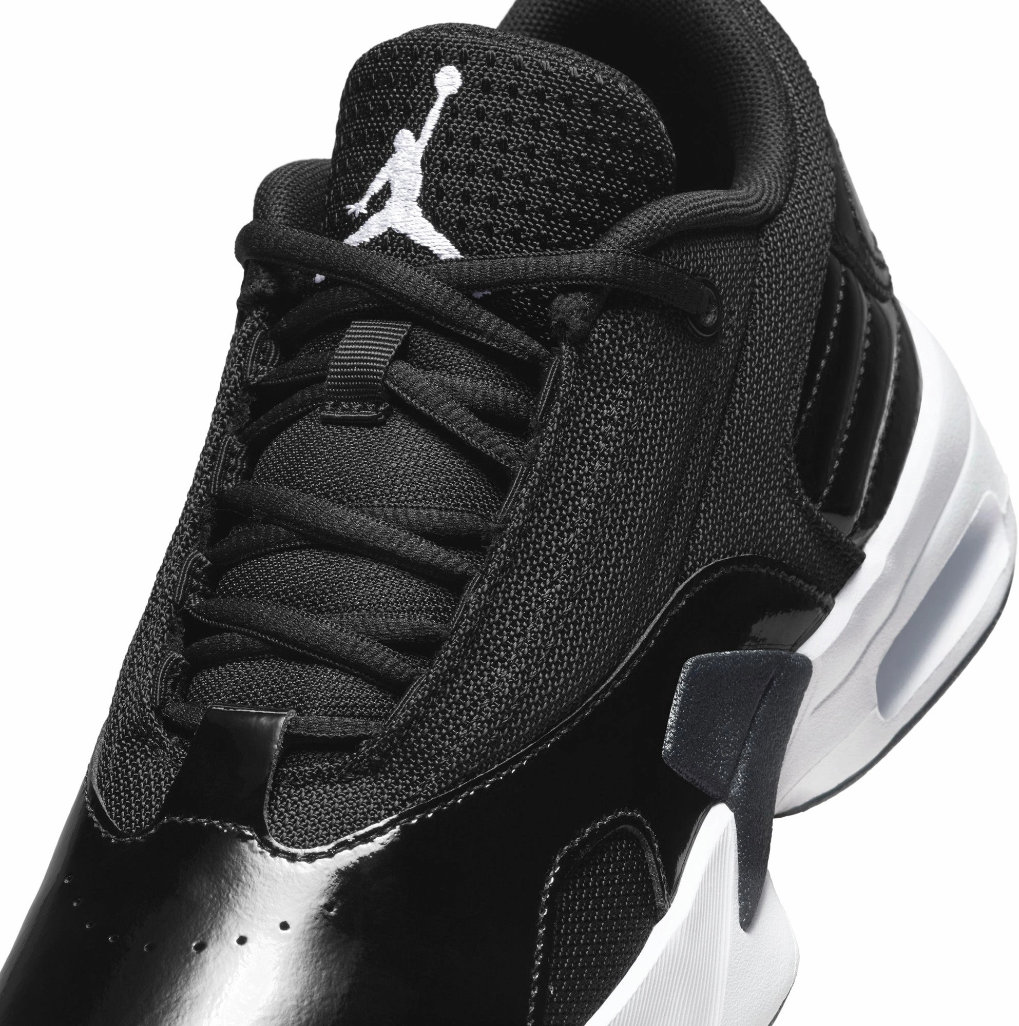 Max Aura 6 Junior's Basketball Shoes