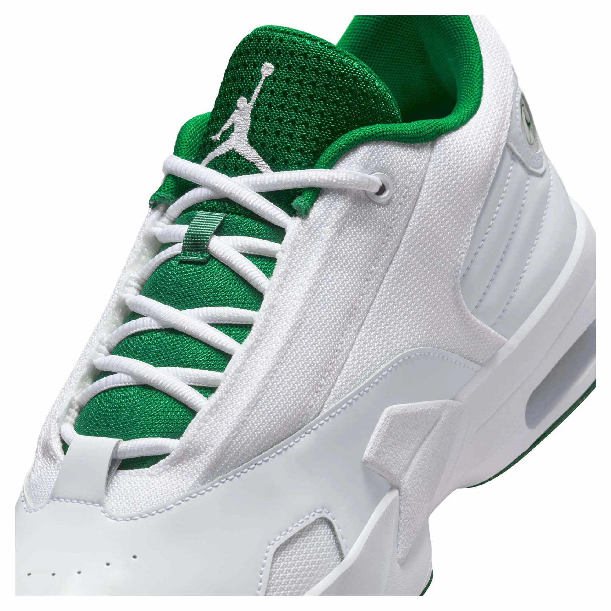 Max Aura 6 Men's Basketball Shoes