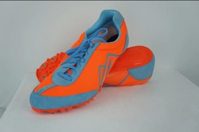 SPIKE SHOES - FBT LIGHTED  