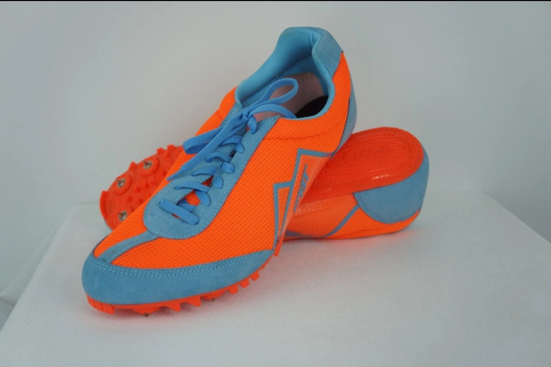 SPIKE SHOES - FBT LIGHTED  