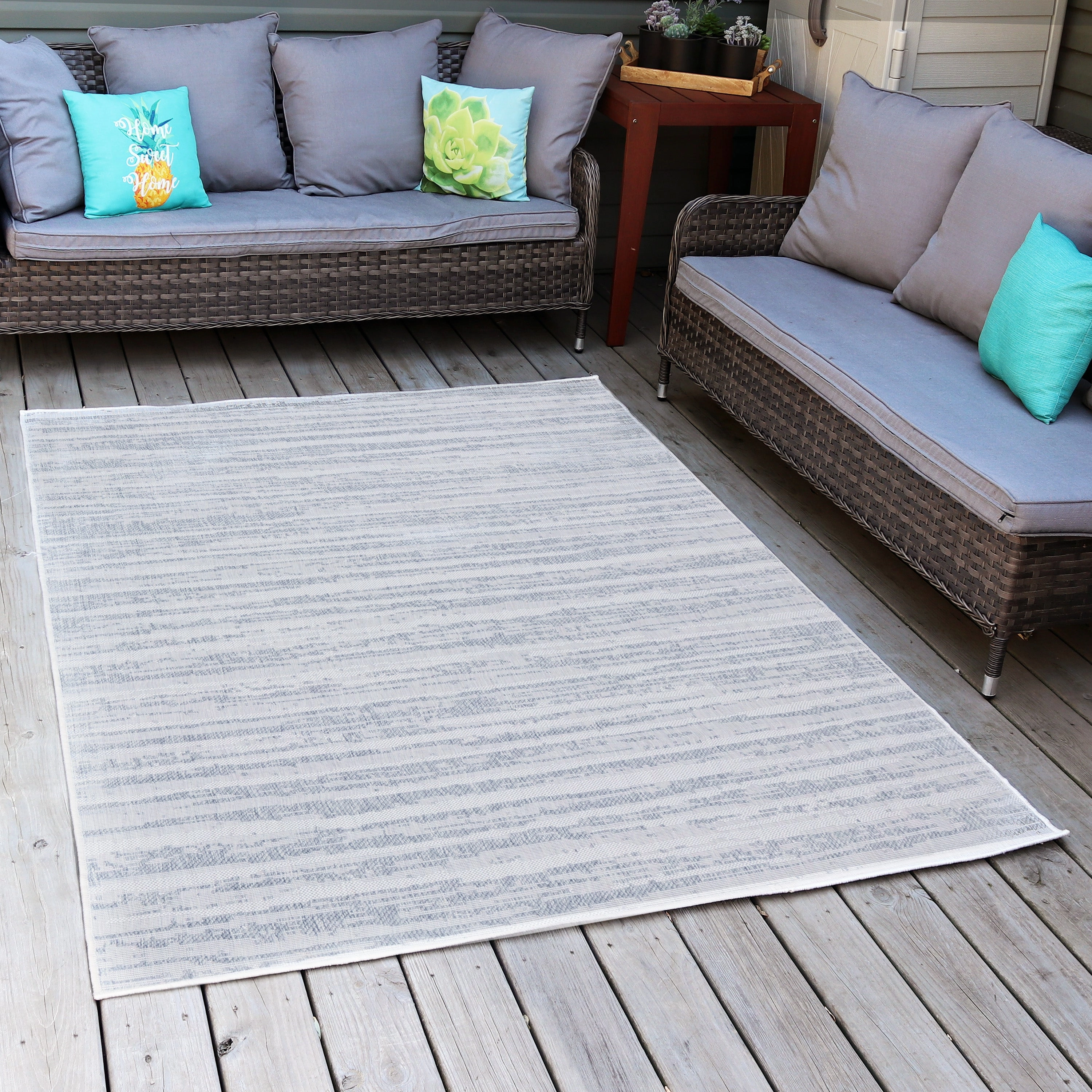 Sunnydaze Artistic Storms Indoor and Outdoor Patio Aria Rug in Iced Silver - 5 Ft. x 7 Ft.